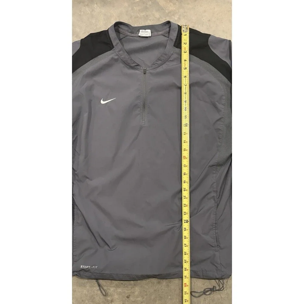 Nike storm fit